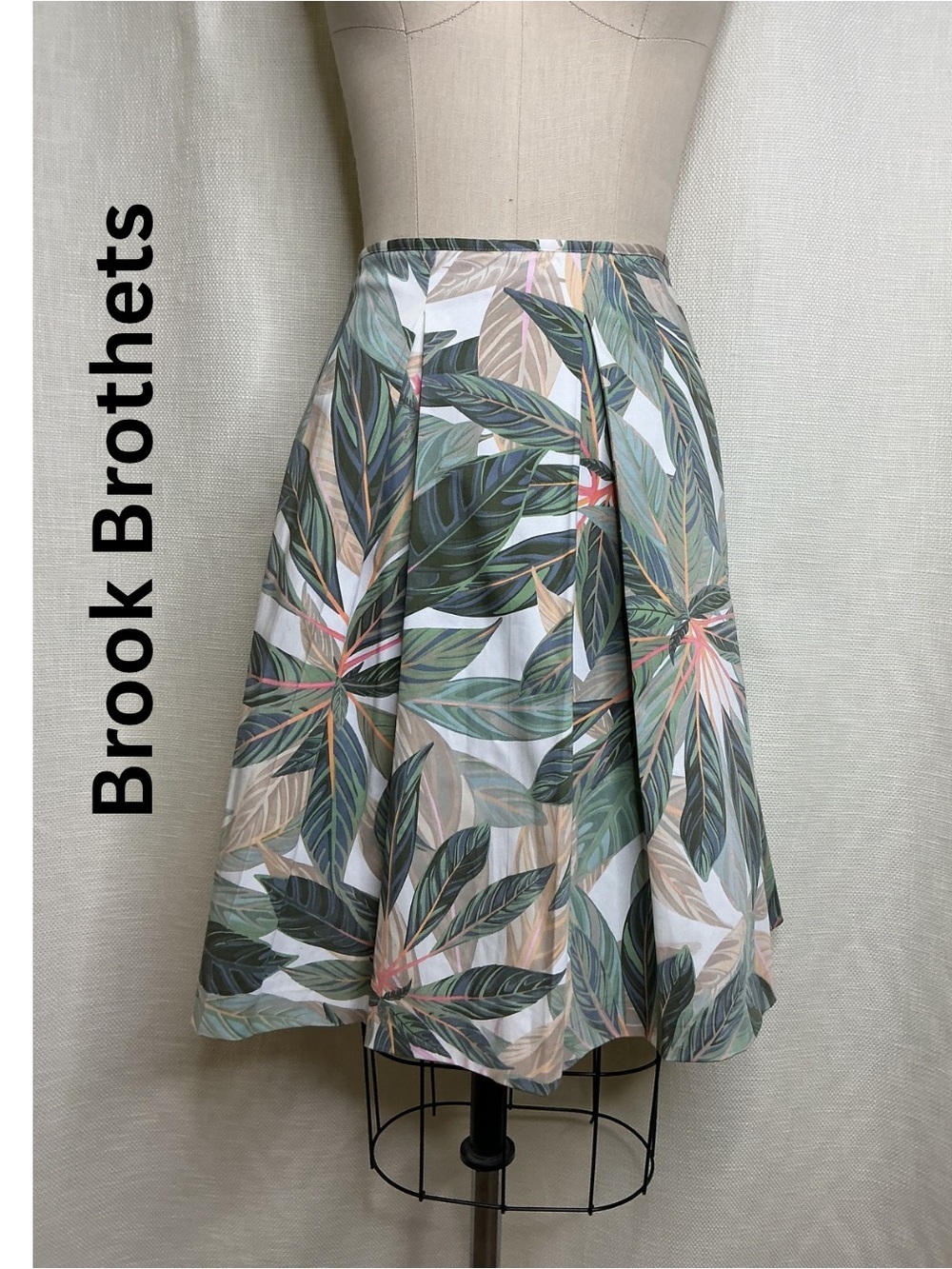 Brooks Brothers NWT Leaf Print Skirt Size 6 A-Line Pleated Tropical Midi